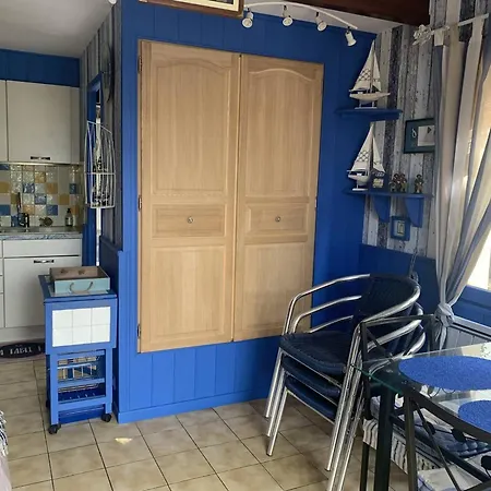 Duplex Avec Jardin Prive Pour 4 Pers. A 400m De La - Merville-franceville - Fr-1-465-110 *